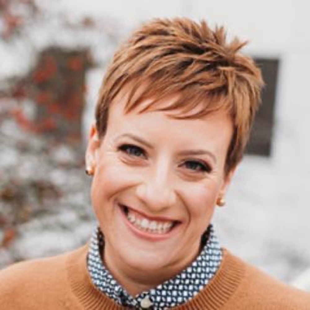 Meet your Posher, Lauren